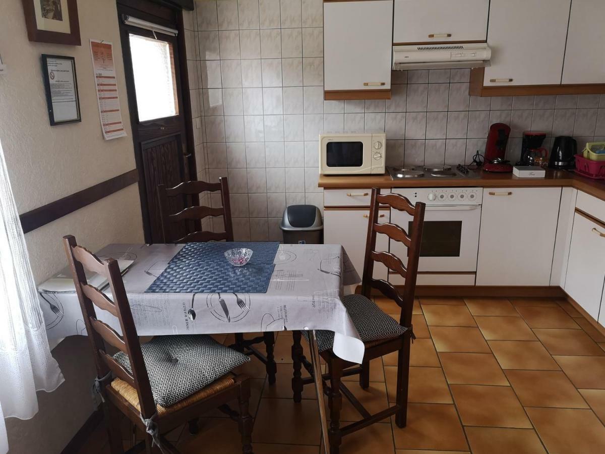 Gites & Camping On The Route Des Vins Bergheim Exterior photo